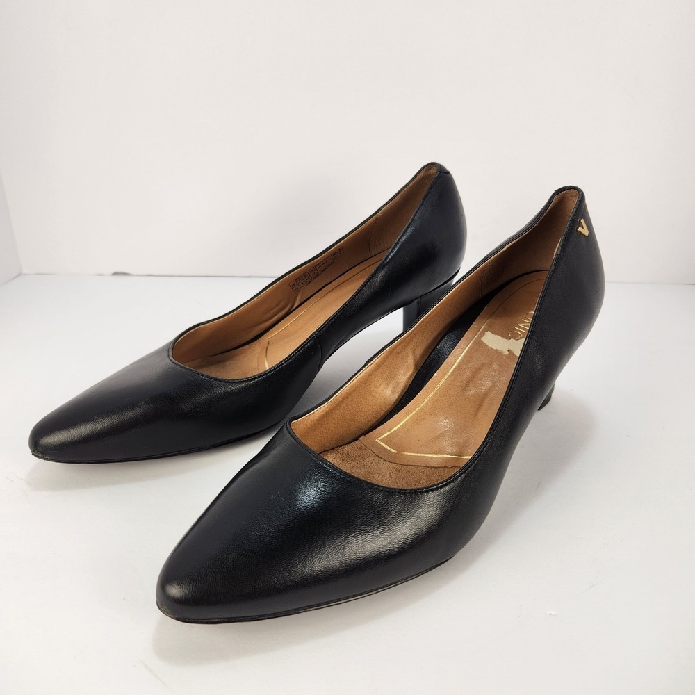 Vionic Women's Classy Elegant‎ Minimalist Black Leather Pumps Size 10
